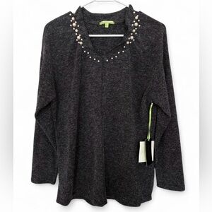 NWT‎ Women's Trisha Tyler Pearl Detail Gray Pullover Sweater Size Medium